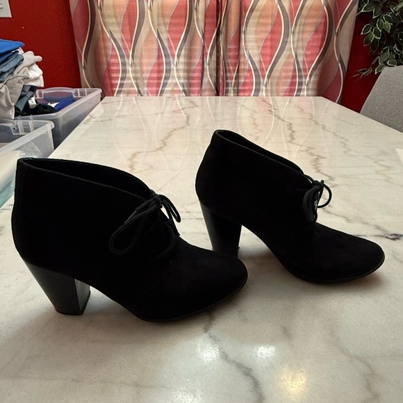 Shoes - Elegant Black Women's Ankle Boots